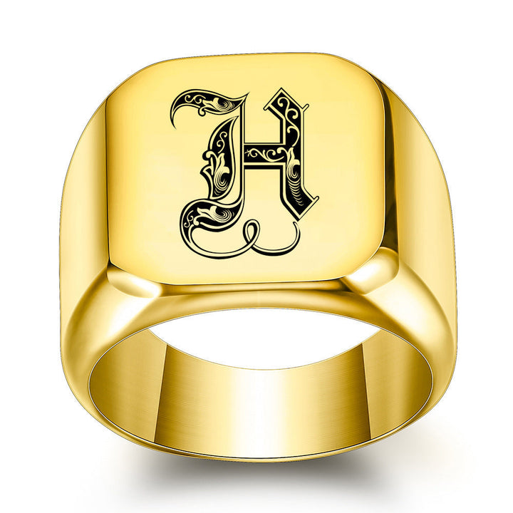 Classic Noble Initial Ring | Goud