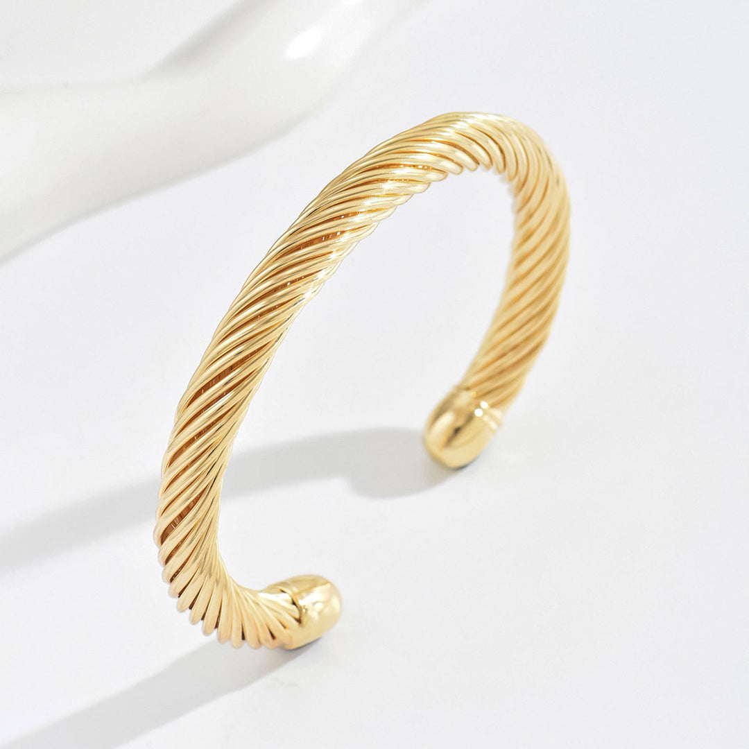 Prime Twisted Cuff Bracelet | Goud