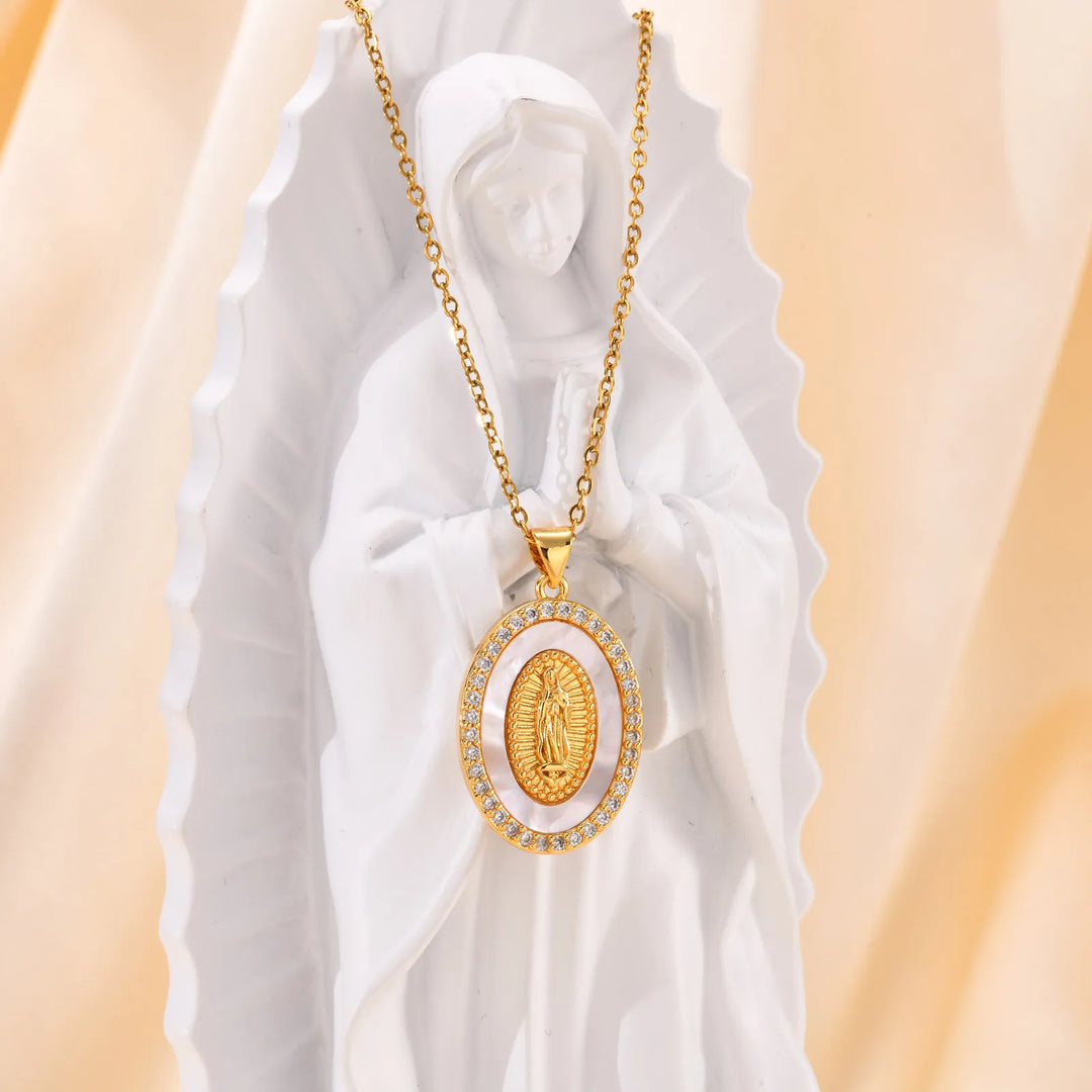 Ketting met Ovale Hangertje van de Maagd in Goud