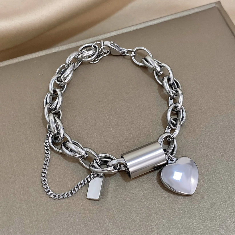Dikke hartvormige gouden armband