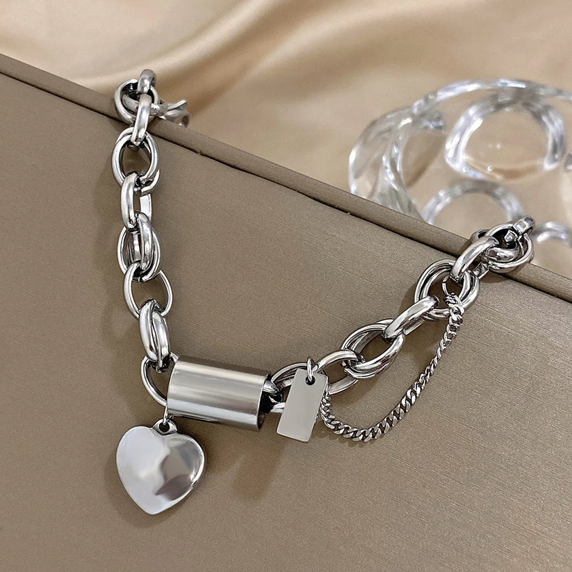 Dikke hartvormige gouden armband