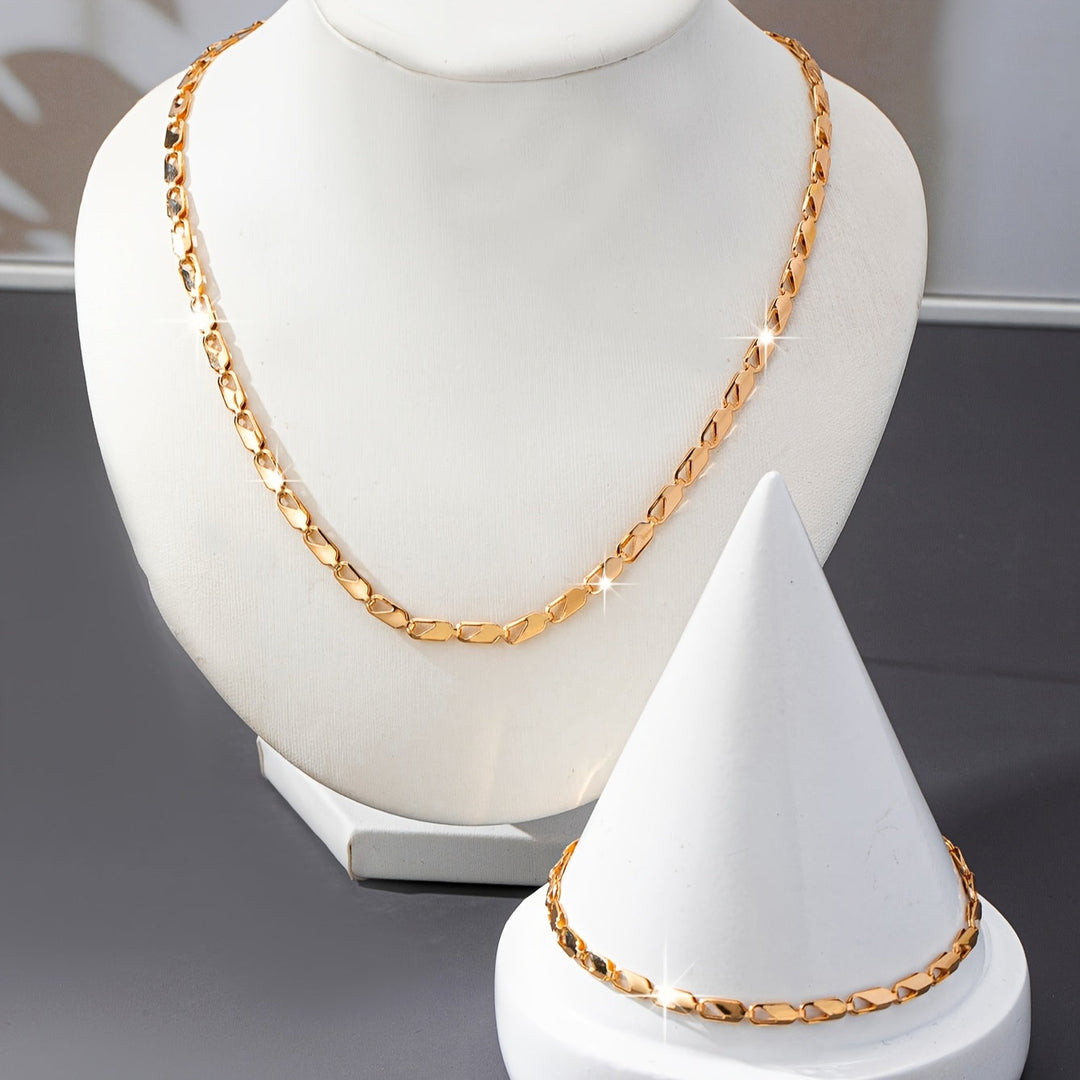Elegant 18k gouden ketting- en armbandset