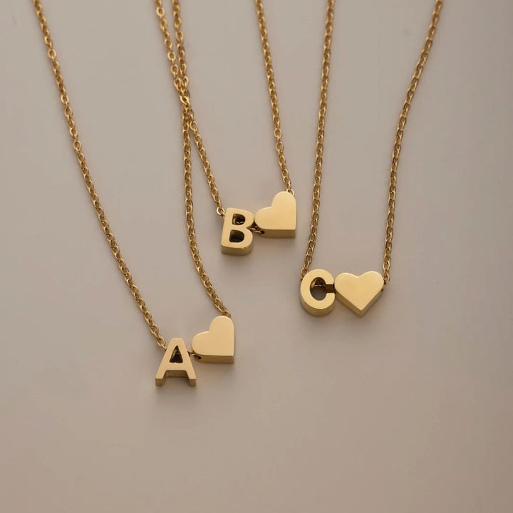 Tijdloos Initiaal Collier met Hart Hanger