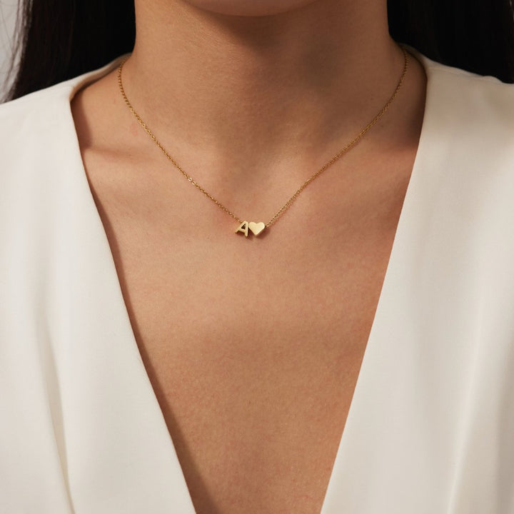 Tijdloos Initiaal Collier met Hart Hanger