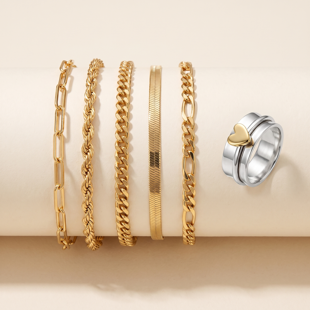 Bundel: Armbandenset 5 stukken in goud + Zilveren ring met gouden hart