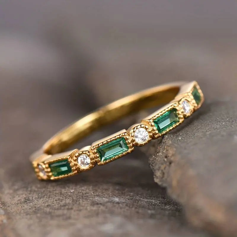 Vintage Gouden Ring met Groene Zirkonia
