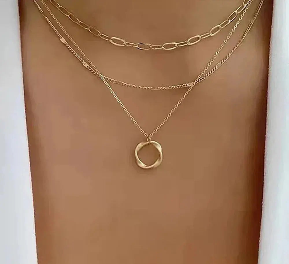 Klassiek gelaagd gouden collier met hanger