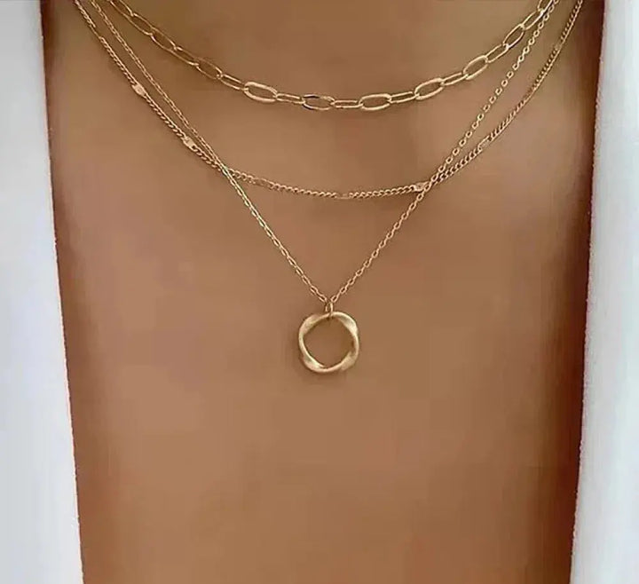 Klassiek gelaagd gouden collier met hanger
